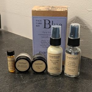 Evanhealy Blue face care kit
